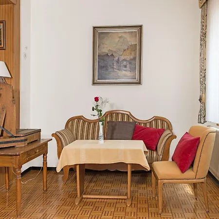 Alpina Ξενοδοχείο